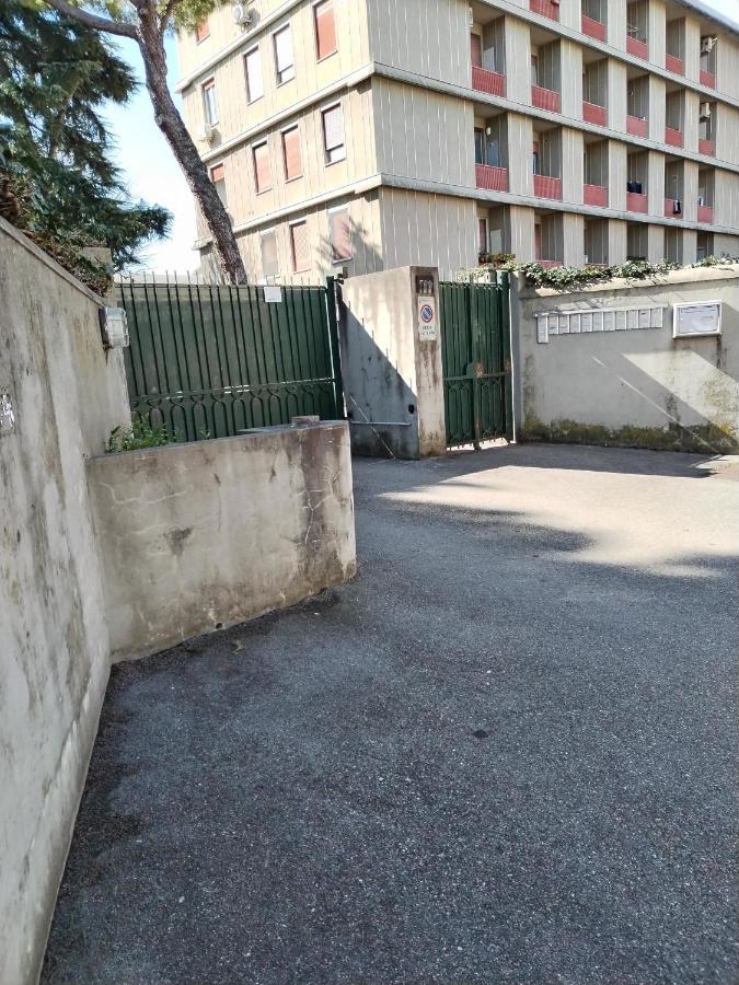 Accogliente Appartamento A Firenze Con Parcheggio Экстерьер фото